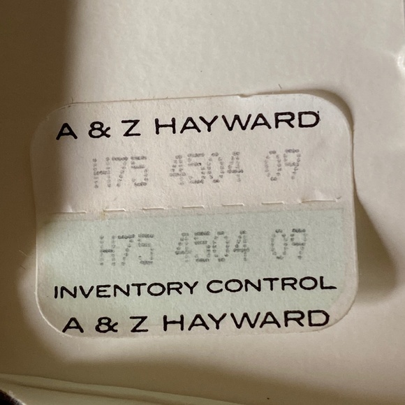 Gold Electroplate Keyring Satin Finish Rectangular - Picture 8 of 16